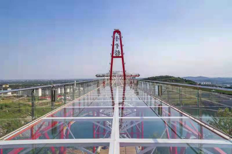玻璃吊橋